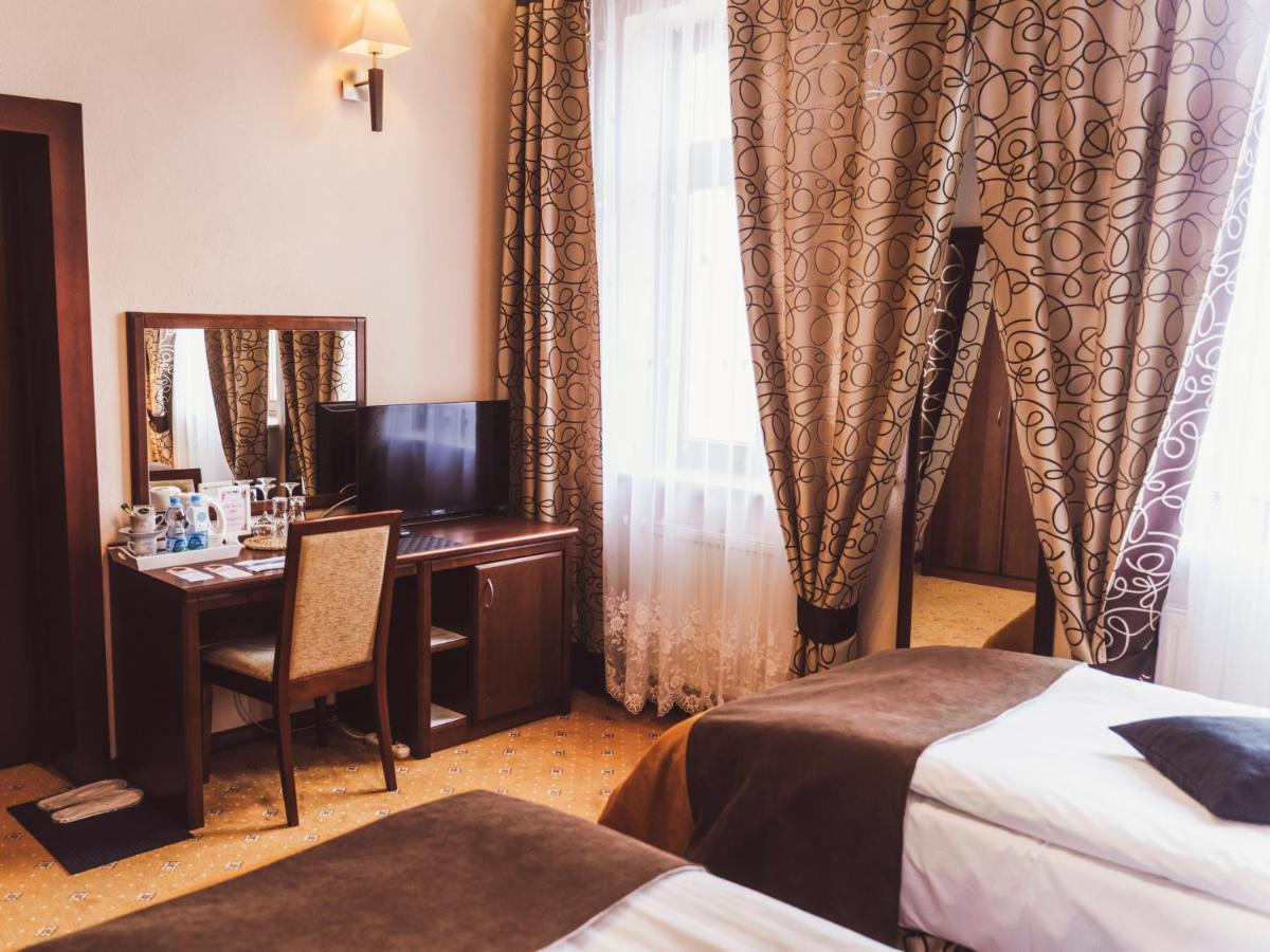 Hotel Osjann Biala Podlaska Luaran gambar