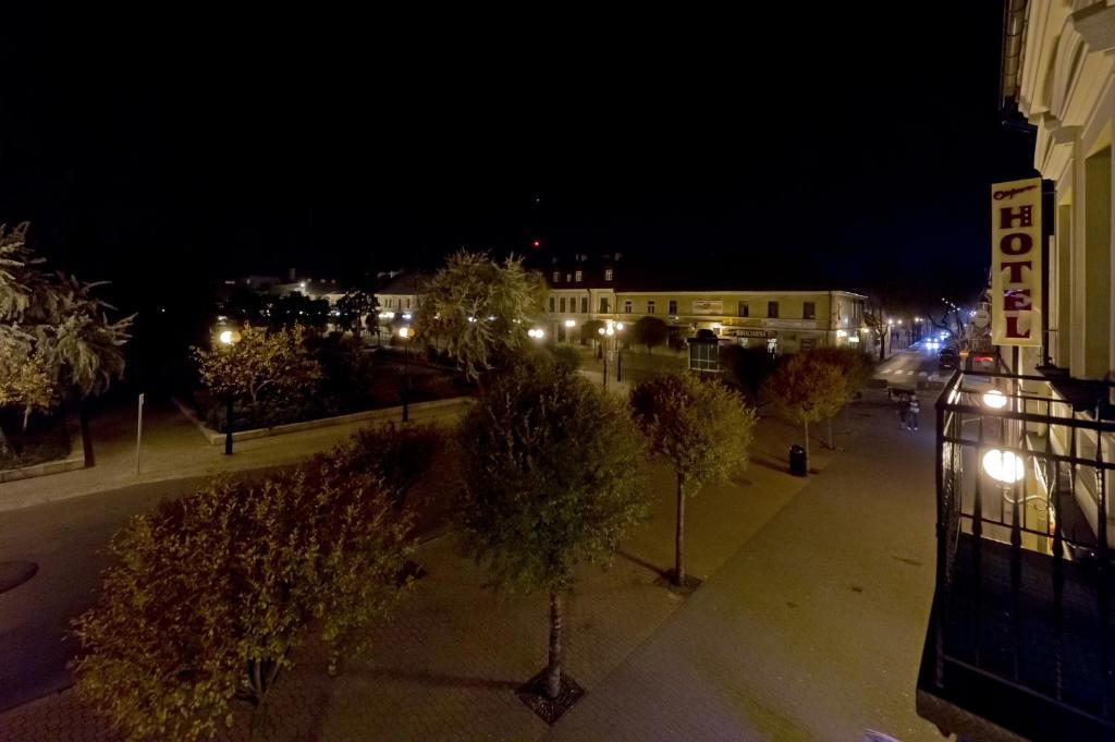 Hotel Osjann Biala Podlaska Luaran gambar